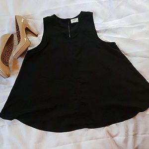 Black tunic top